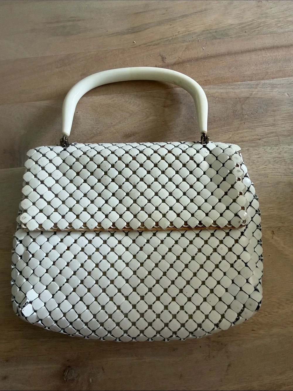 Vintage beautiful White metal mesh Top-Handle Women’s Bag